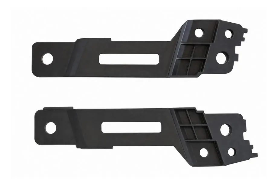 Range Rover Sport 2014–2022 Pieni lokasuojan kiinnike (2014) Image