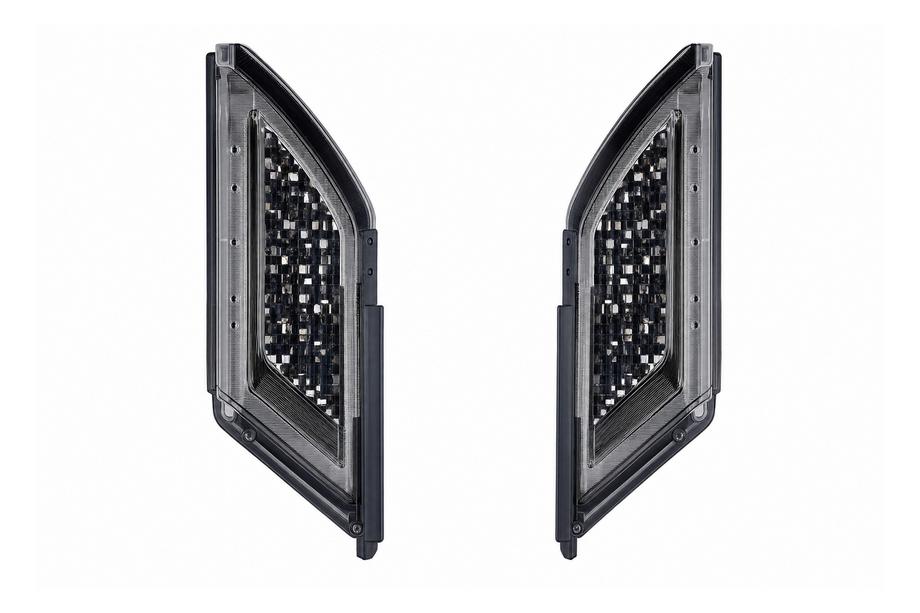 Range Rover Sport 2014–2022 Konepellin tuuletusaukko (2014) Image