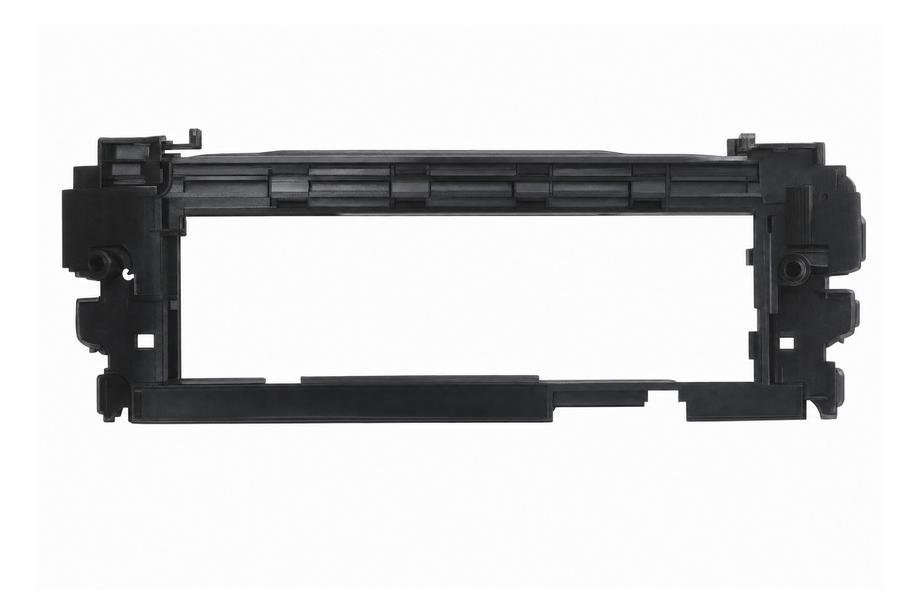 Range Rover Evoque 2012–2018 Jäähdyttimen yläohjain Image