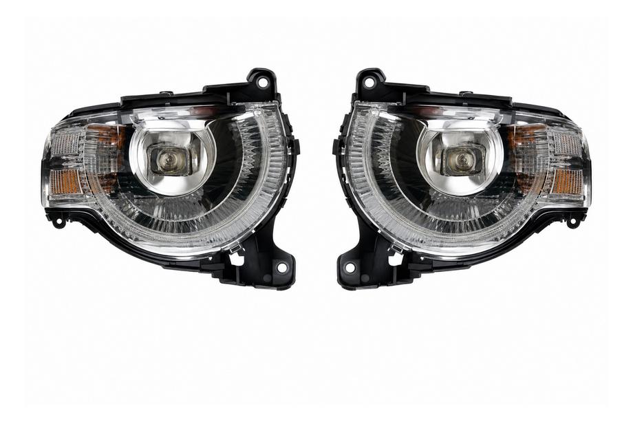 Land Rover Defender 2019– LED-muunnossarja etuvaloihin (halogeenista) Image
