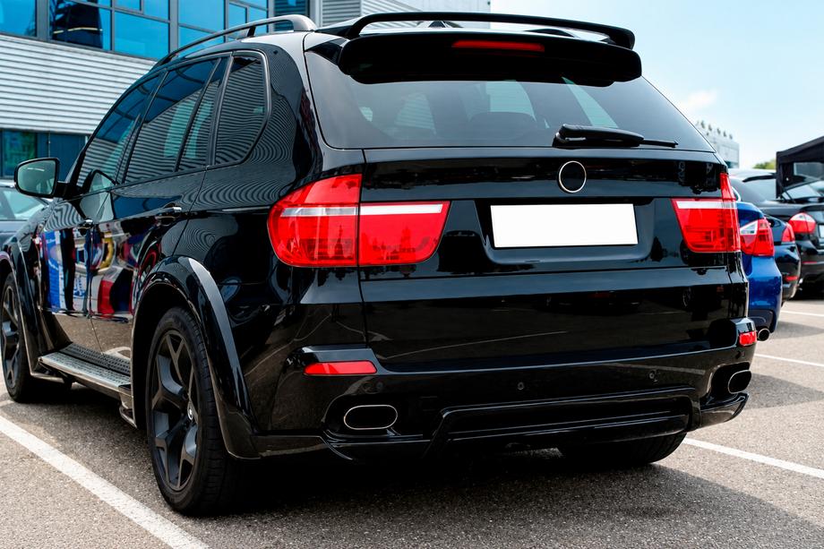 BMW X5 E70 2007–2013 DPT M-Style -spoileri (kiiltävä musta) Image