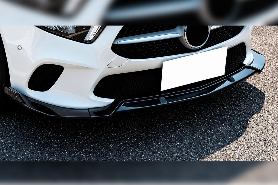 Mercedes A-class W177 2018– Etupuskurin lip-spoileri DPT V-1 (musta kiiltävä) Kuva 1