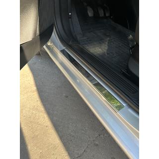 Carmos V1 kynnyslistat (4 kpl, ruostumaton teräs)