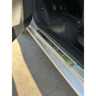 Carmos V1 kynnyslistat (4 kpl, ruostumaton teräs)