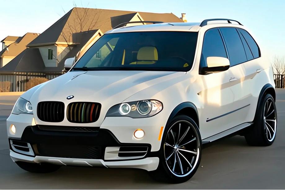BMW X5 E70 2007–2013 Warrio korisarja (Base 2007-2010) Image