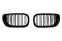 BMW 3-sarja E46 1998–2006 Munuaismaskit M-Look DPT (1997-2001, kiiltävä musta) kuva 1