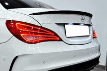 Mercedes CLA C117 2013–2019 DPT-spoileri (kiiltomusta) kuva 1