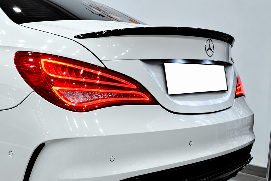 Mercedes CLA C117 2013–2019 DPT-spoileri (kiiltomusta) Image