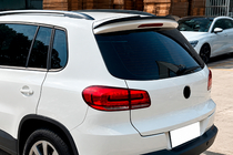 Volkswagen Tiguan 2007–2016 DPT takaspoileri (2011-2015, kiiltävä musta) kuva 1