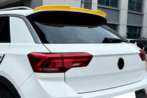 Volkswagen T-Roc 2017–2025 DPT-spoileri (kiiltomusta) kuva 1