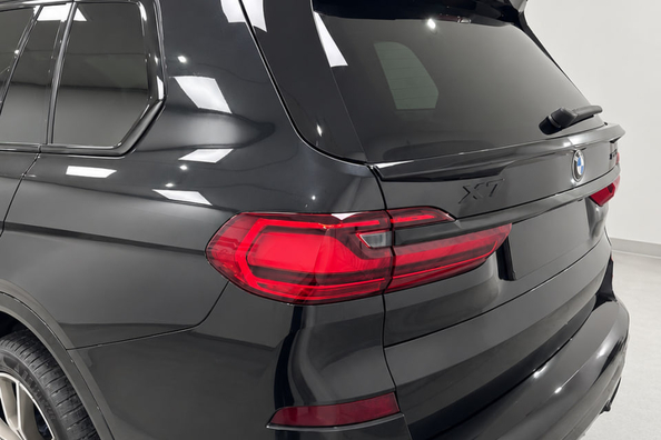 BMW X7 G07 2019–2022: Paradigm Black Knight V2 -korisarjan asennus M-Sportiin – työmme Kuva 1