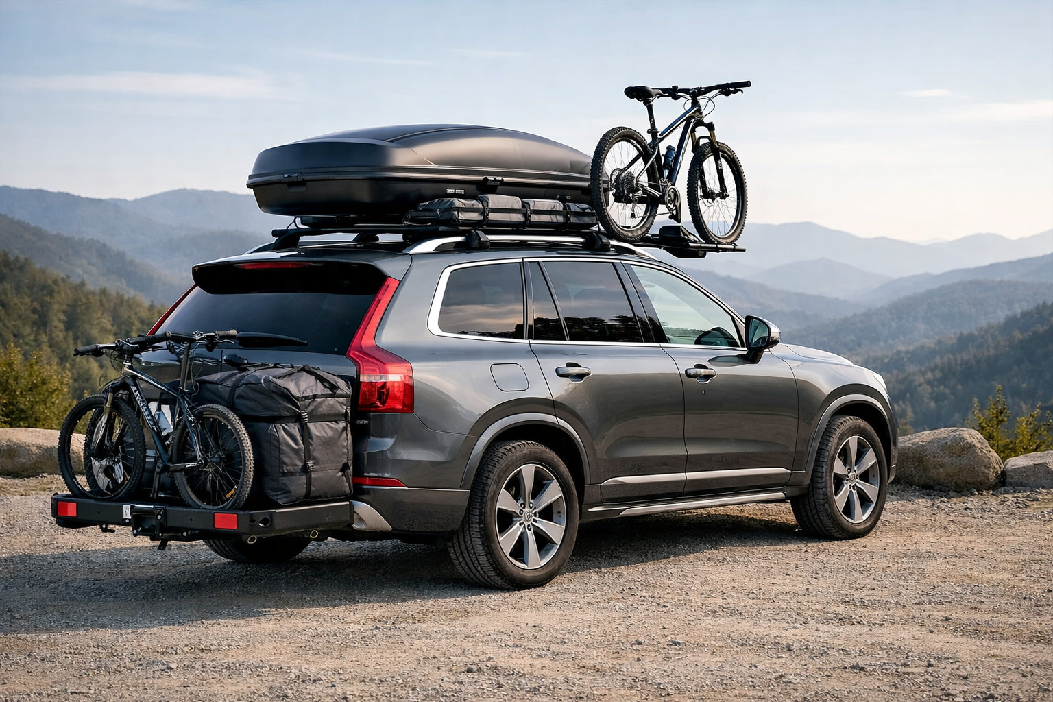 Mitä asentaa Volvo XC90:een kattokuormalle ja pitkille matkoille