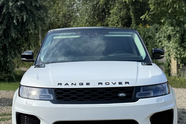 Range Rover Sport L494 2018–2022: SVR-korisarjan asennus – töitämme Kuva 19