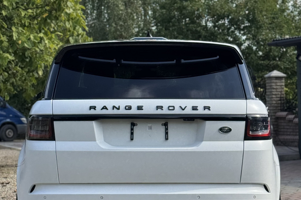 Range Rover Sport L494 2018–2022: SVR-korisarjan asennus – töitämme Kuva 15