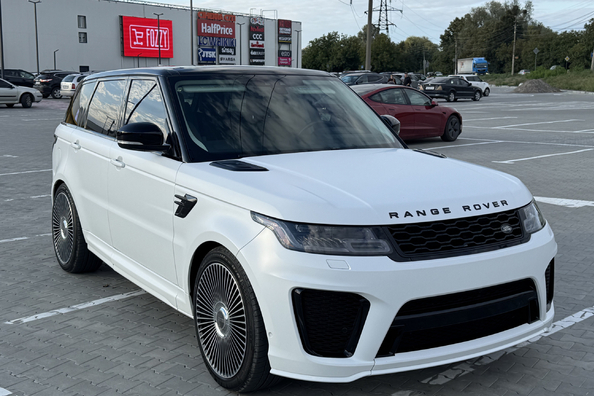 Range Rover Sport L494 2018–2022: SVR-korisarjan asennus – töitämme Kuva 4