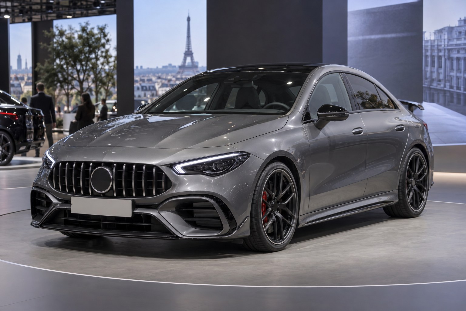 Mercedes-AMG CLA 45: uuden CLA:n tehokas sedan – esillä Pariisissa