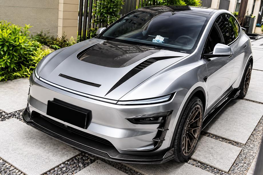 Tesla Model Y 2020– Carbon Aerokit -korisarjasetti (2025+) Kuva 1