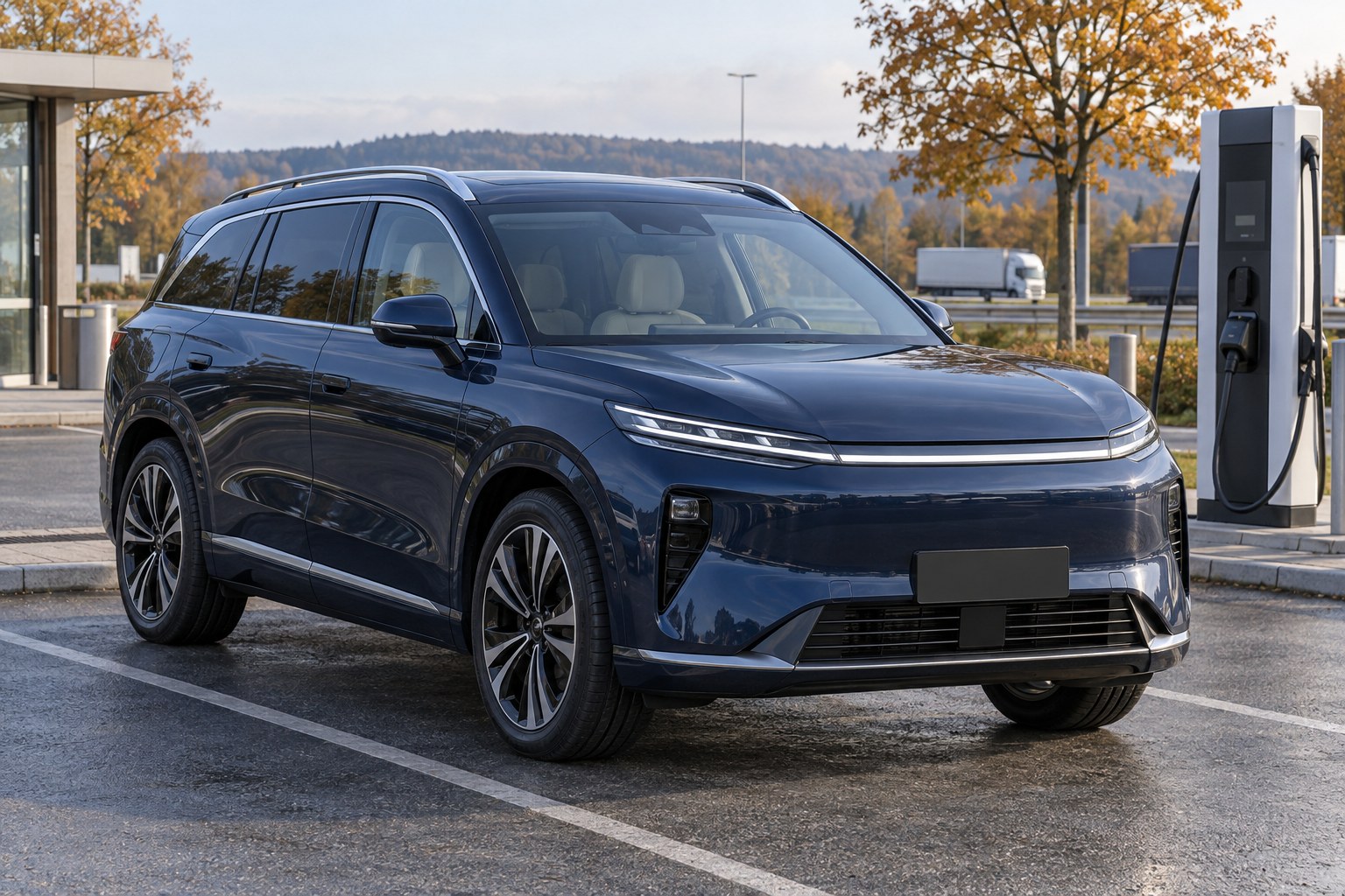 BYD Atto 8: 7-paikkainen sähköcrossover Eurooppaan – jopa 653 km WLTP ja lataus 9 minuutissa