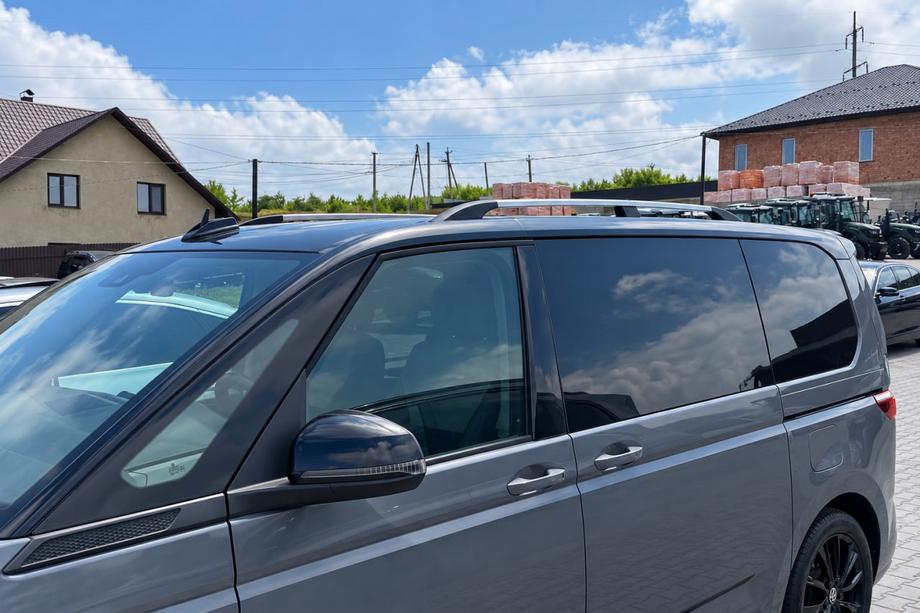 Volkswagen T7 2021– Kromatut kattokaiteet Kuva 4