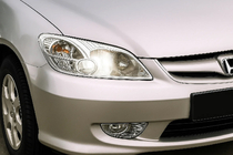 Honda Civic Sedan VII 2001–2006 Ajovalojen koristelistat (2 kpl, muovi) kuva 1