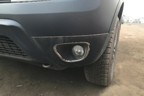 Dacia Duster 2008–2018 Sumuvalojen kromikehykset 2010-2013 (2 kpl, ruostumaton teräs) kuva 1
