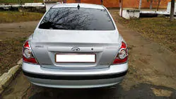 Hyundai Elantra (XD) 2000–2011 Takavalojen peitelistat (2 kpl, muovi) kuva 1