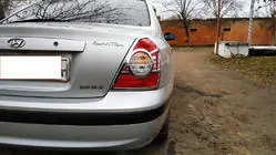 Hyundai Elantra (XD) 2000–2011 Takavalojen peitelistat (2 kpl, muovi) kuva 5