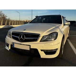 S63 AMG korisarja Mercedes C-sarja W204 2007–2015 kuva 3