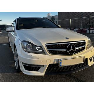 S63 AMG korisarja Mercedes C-sarja W204 2007–2015 kuva 1