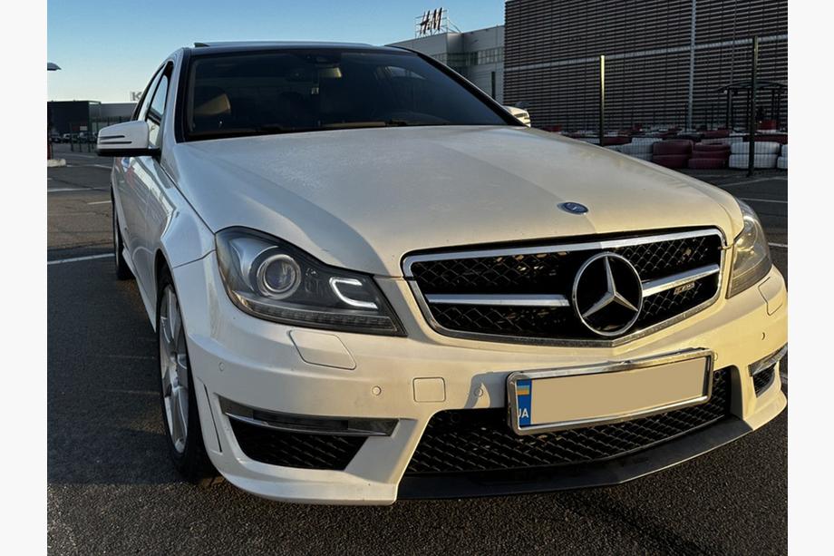 Mercedes C-sarja W204 2007–2015 S63 AMG korisarja Image