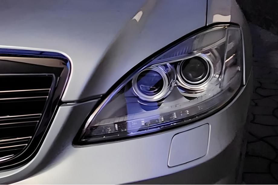 Mercedes S-class W221 2005–2013 Facelift-etuajovalot (sarja) Image