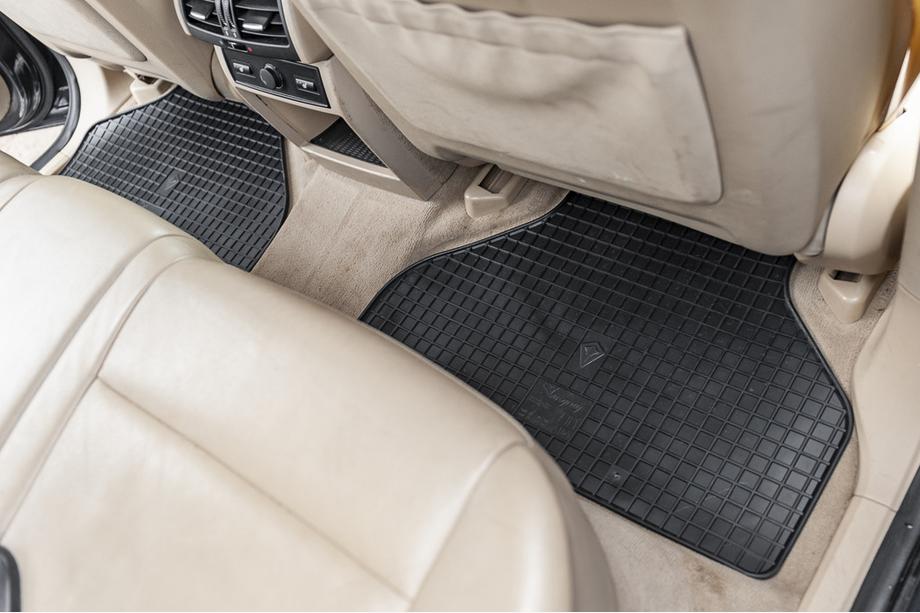 BMW X5 E70 2007–2013 Kumimatot (4 kpl, Stingray Premium) Kuva 4