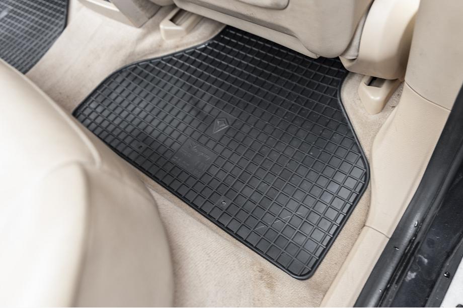 BMW X5 E70 2007–2013 Kumimatot (4 kpl, Stingray Premium) Kuva 8