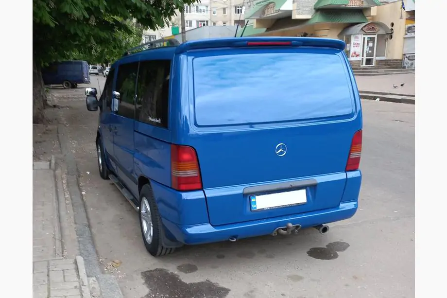 Mercedes Vito W638 1996–2003 Spoileri (maalattava) Image