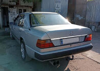 Mercedes E-class W124 1984–1997 Takalukun reunan suojalista (ruostumaton teräs) kuva 2