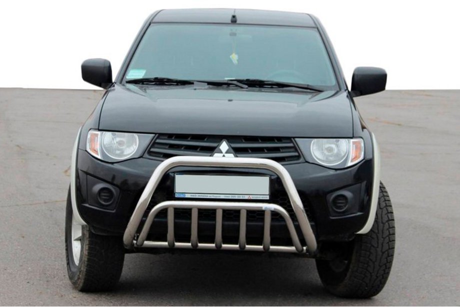 Mitsubishi L200 2006–2015 Puskurirauta (ruostumaton teräs) Image