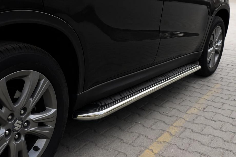 Suzuki Vitara 2015– Maydos V2 sivuastinlaudat (2 kpl, alumiini / ruostumaton teräs) Image