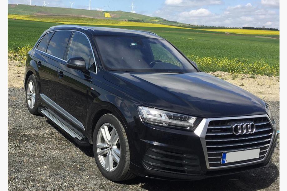 Audi Q7 2015–2026 Allmond Grey -sivukynnykset (2 kpl, alumiini) Image