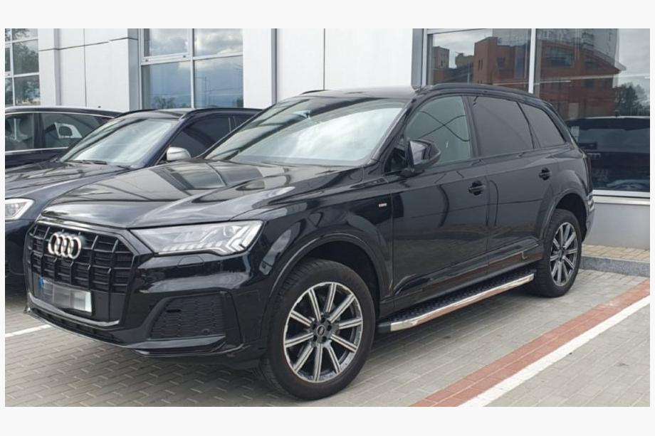Audi Q7 2015–2026 BlackLine-sivuporrast (2 kpl, alumiini) Image