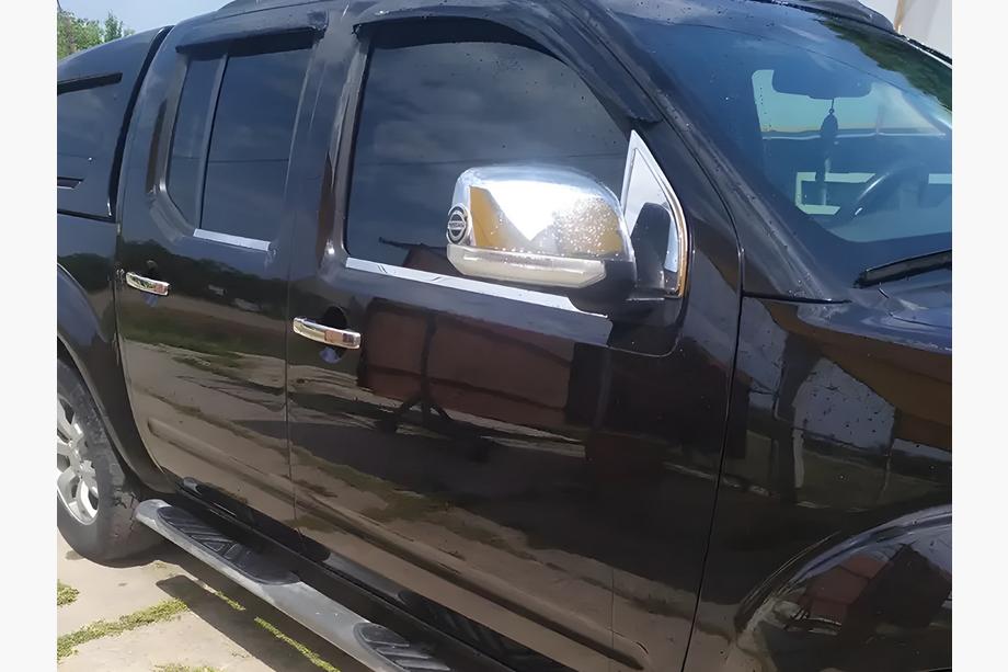 Nissan Navara 2006–2015 Sivupeilien kuoret (2 kpl, muovi) Ilman vilkun sivutoistinta Image
