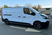 Opel Vivaro 2015–2019 Allmond Black sivuaskelmat (2 kpl, alumiini) kuva 2