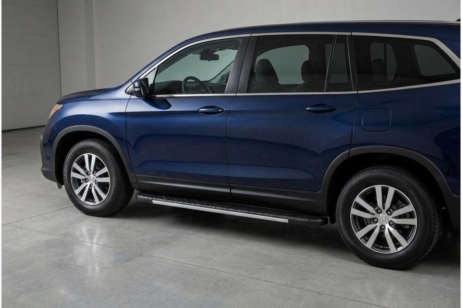 Honda Pilot 2015–2022 Bosphorus Grey sivuaskelmat (2 kpl, alumiini) Image