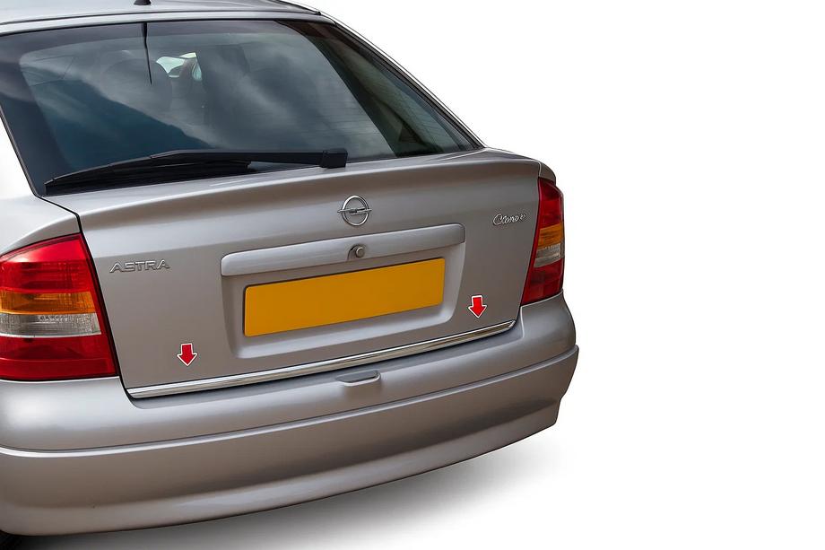 Opel Astra G Classic 1998–2012 Takalaukun reunalista (RST) Carmos - turkkilainen teräs Image