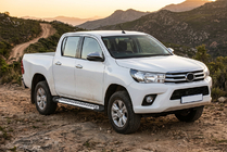 Toyota Hilux 2015– Line-sivuporrassarja (2 kpl, alumiini) kuva 1