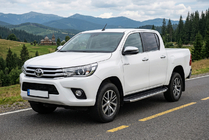 Toyota Hilux 2015– Fullmond sivuportaat (2 kpl, alumiini) kuva 1