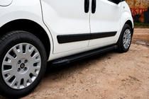 Citroen Nemo 2007–2017 Rainbow Black -sivuporrat (2 kpl, alumiiniprofiili) kuva 1