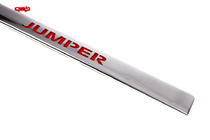 Citroen Jumper 2007–2025 Krominen LED-punainen rekisterikilven ylälista (ruostumaton teräs) kuva 3