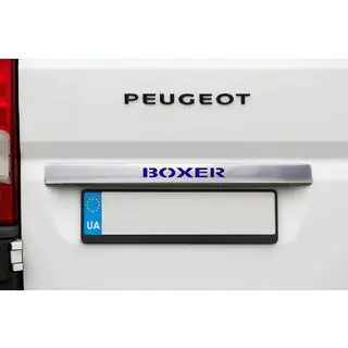 Kromilista rekisterikilven yläpuolelle, sininen LED (RST) Peugeot Boxer 2006–2025 kuva 1