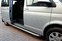 Volkswagen T4 Transporter 1990–2003 Fullmond sivuportaat (2 kpl, alumiini) Lyhyt akseliväli kuva 1