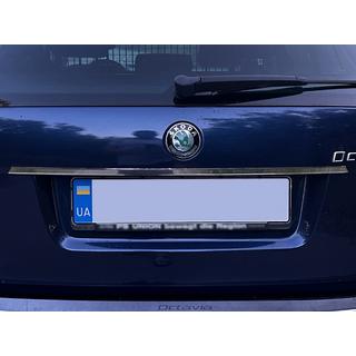 Kromilista rekisterikilven yläpuolelle Carmos (ruostumaton teräs) Skoda Octavia II A5 2010–2013 kuva 1